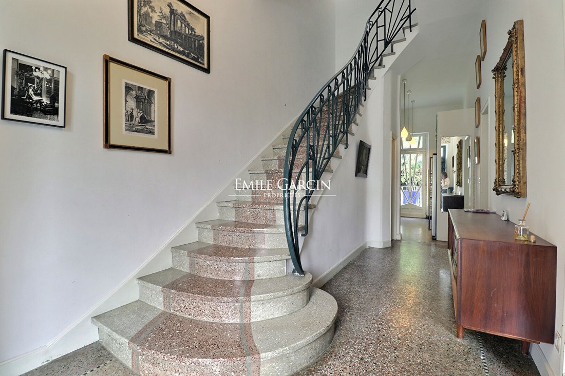 Villa in Arles, Provence-Alpes-Côte d'Azur, France 2 - 18935785