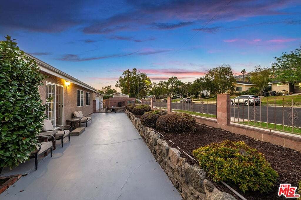 House in Burbank, California, United States 5 - 18933790