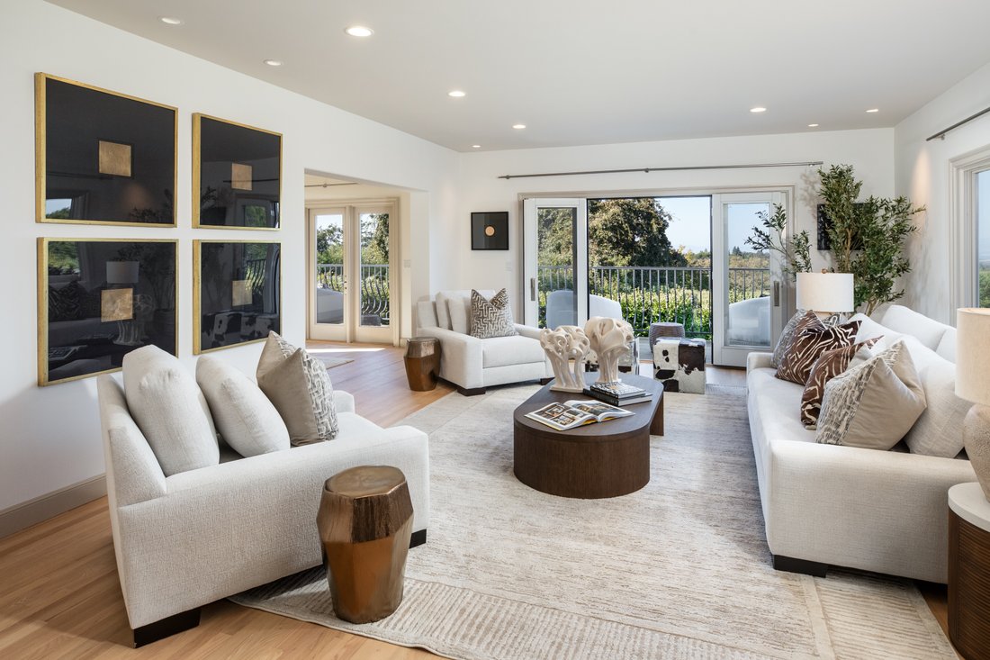 House in Los Altos Hills, California, United States 5 - 18932955