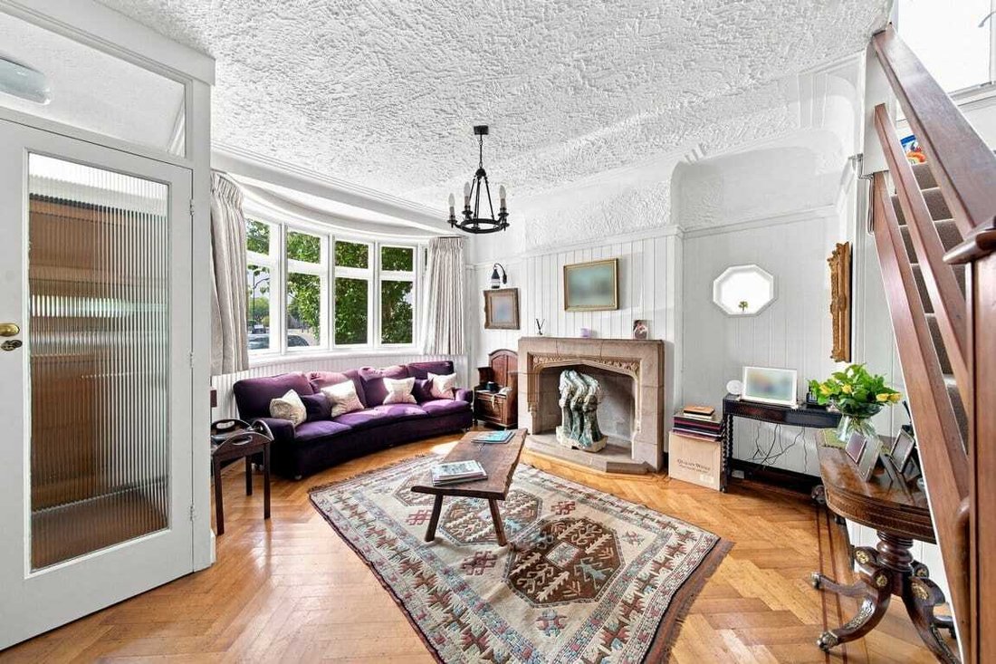 House in Willesden Green, Brent, England 4 - 18933875