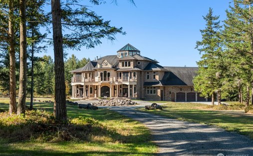 House in Roy, Washington, United States 1