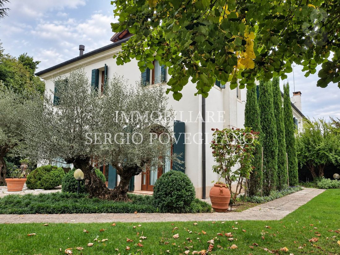 Villa in Saint Pelayo, Treviso, Italy 3 - 18935299
