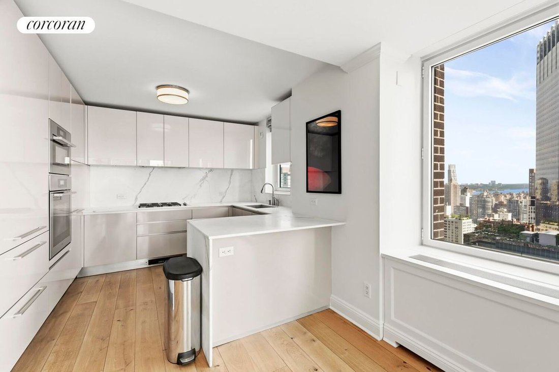 Condo in New York, New York, United States 4 - 18933261