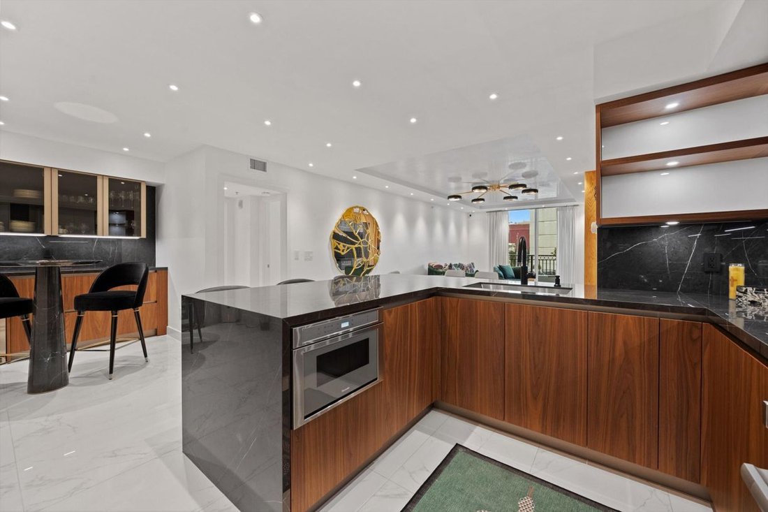 Condo in West Palm Beach, Florida, United States 5 - 18933440