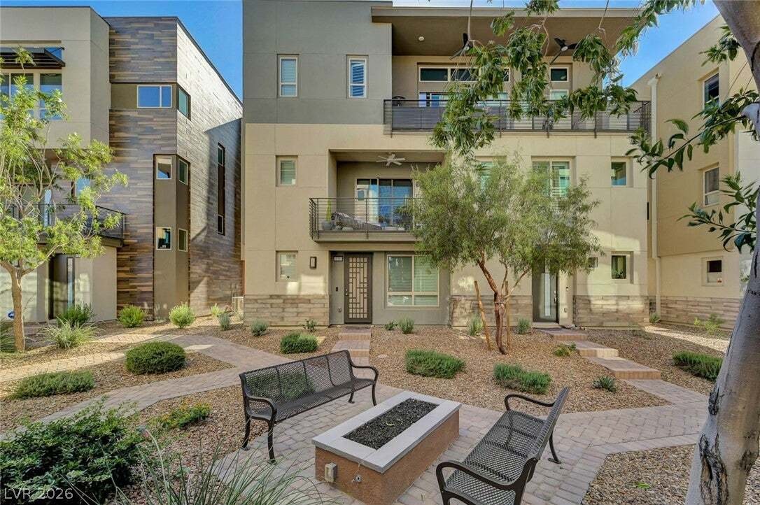 Condo in Las Vegas, Nevada, United States 1 - 18933862