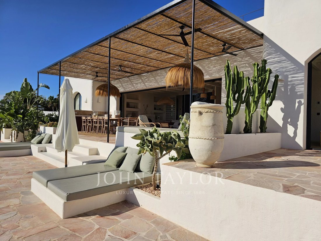 Chalet in Sant Lluis, Balearic Islands, Spain 4 - 18935308