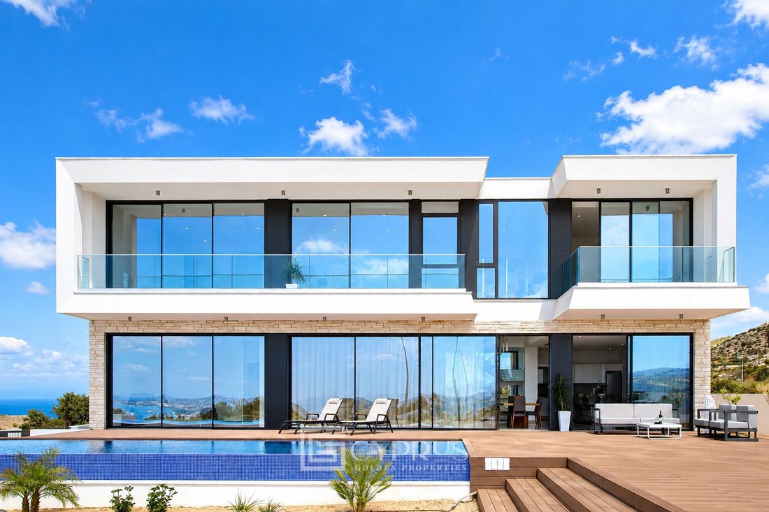 Villa in Peyia, Paphos, Cyprus 1 - 18935543