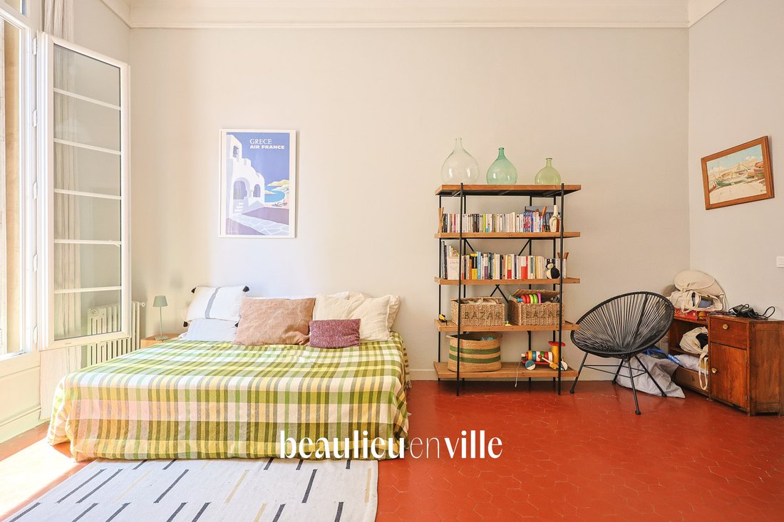 Apartment in Castellane, 6e Arrondissement, Marseille 3 - 18935281