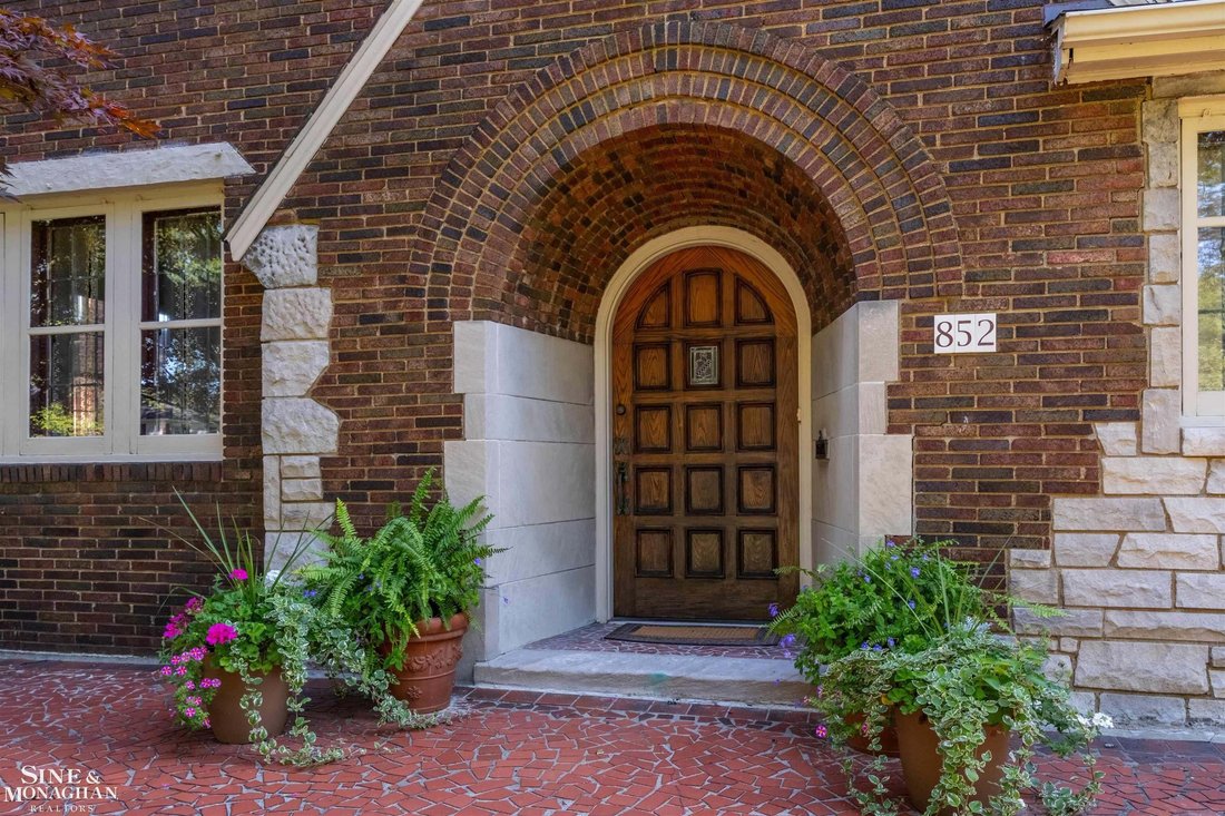 House in Grosse Pointe Park, Michigan, United States 2 - 18935014