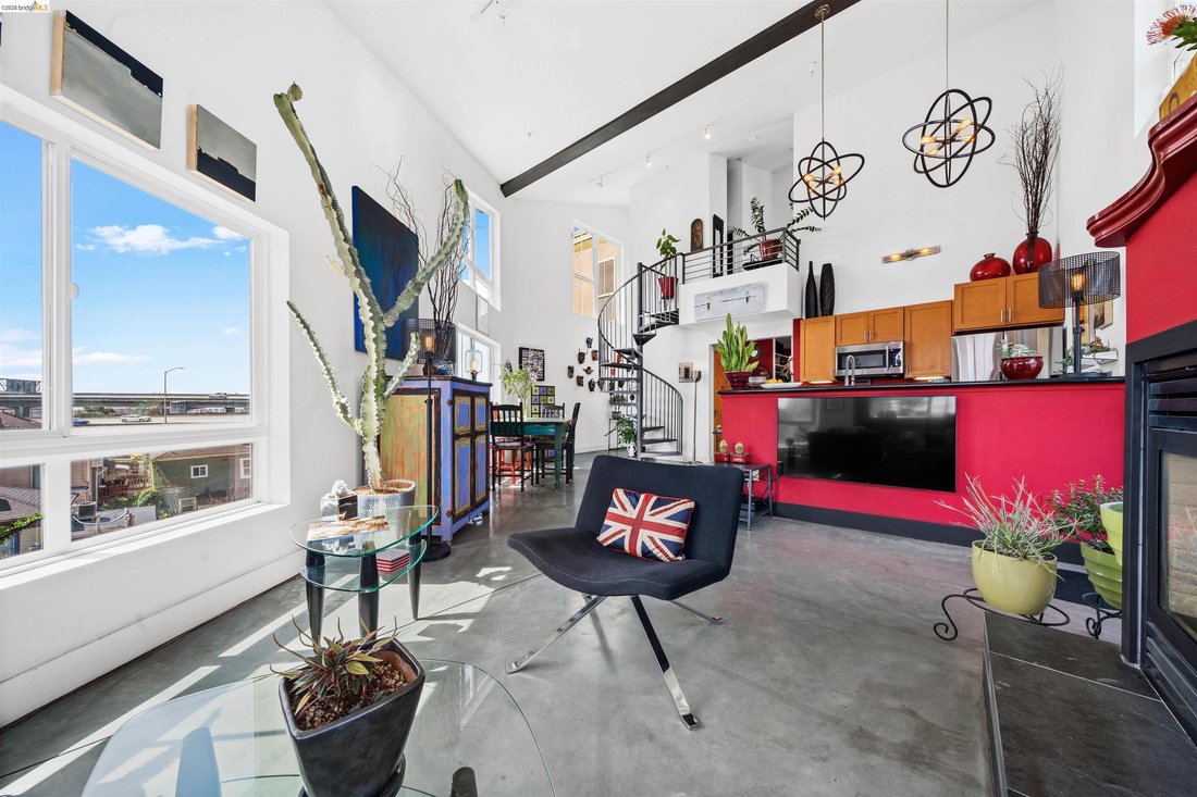 Condo in Oakland, California, United States 3 - 18935580