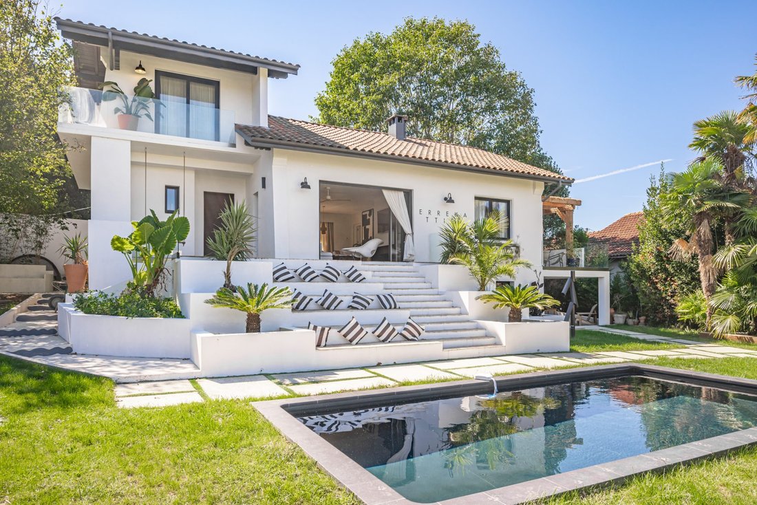 House in Anglet, Nouvelle-Aquitaine, France 1 - 18229292