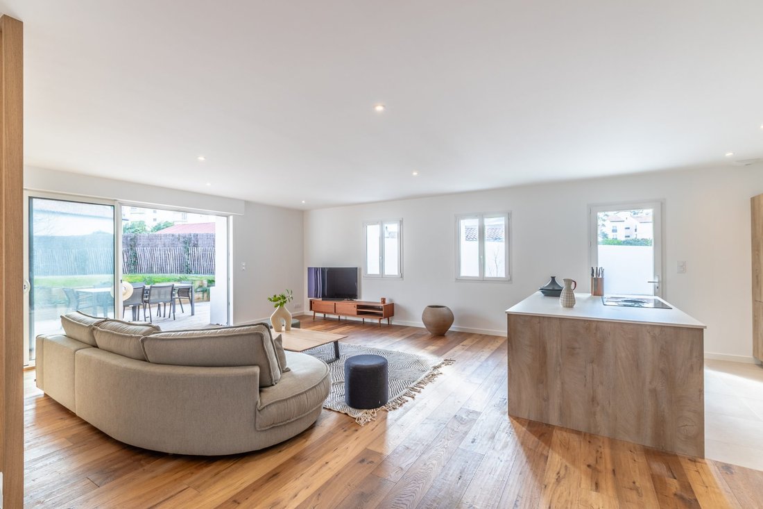 House in Anglet, Nouvelle-Aquitaine, France 3 - 15836558