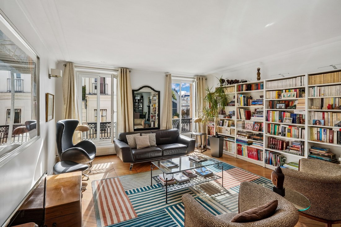 Apartment in Hoche-Friedland, Paris 8e Arrondissement, Paris 1 - 18936336