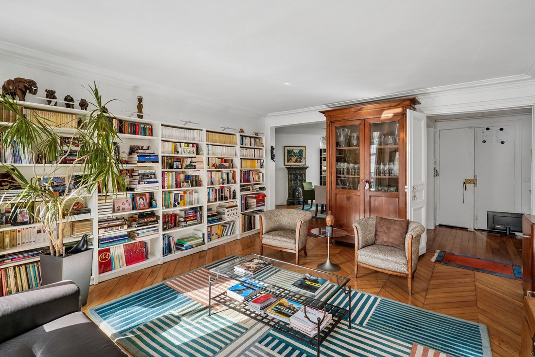Apartment in Hoche-Friedland, Paris 8e Arrondissement, Paris 2 - 18936336