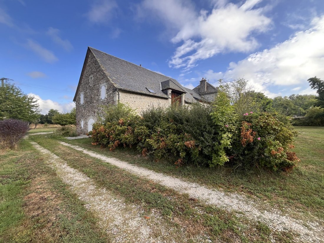 House in Vebret, Auvergne-Rhône-Alpes, France 2 - 18936421