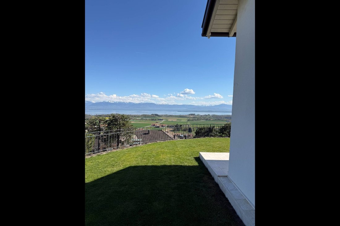 House in Bursins, Vaud, Switzerland 3 - 18936570