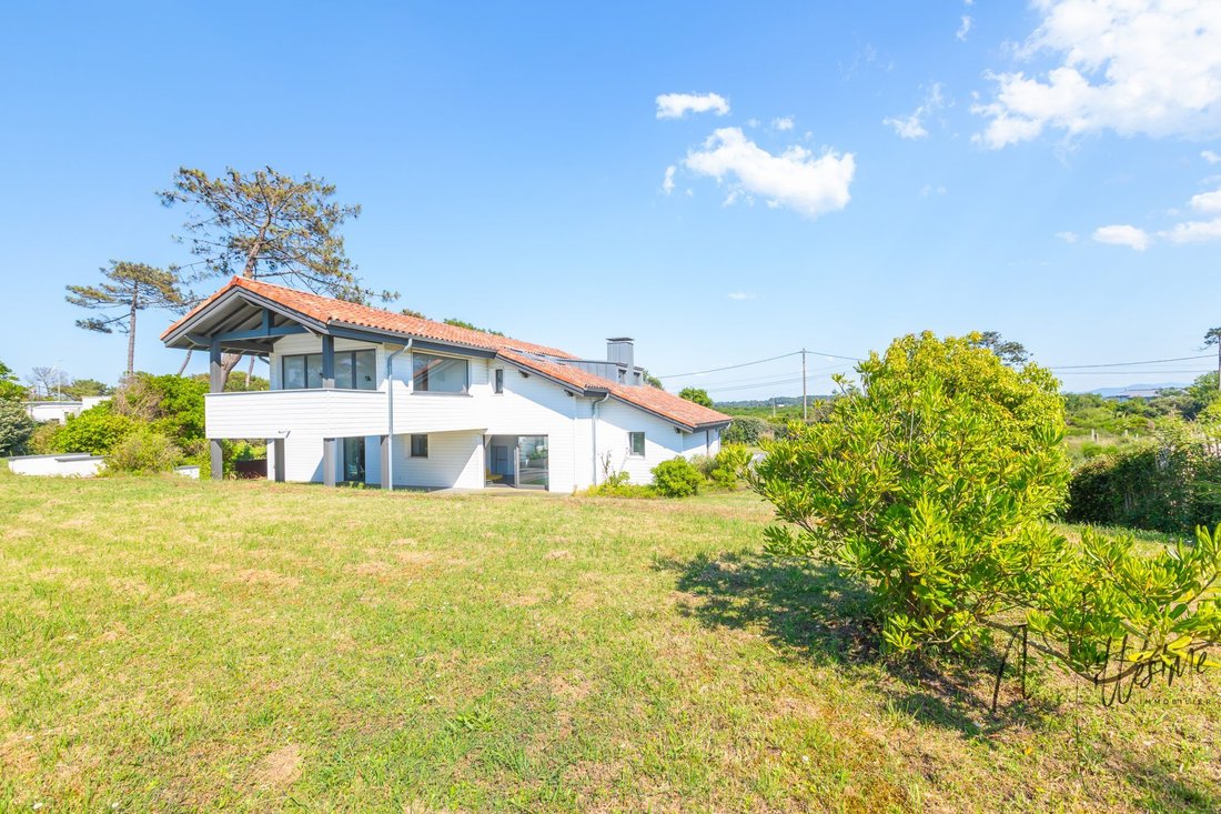 House in Anglet, Nouvelle-Aquitaine, France 2 - 18059952