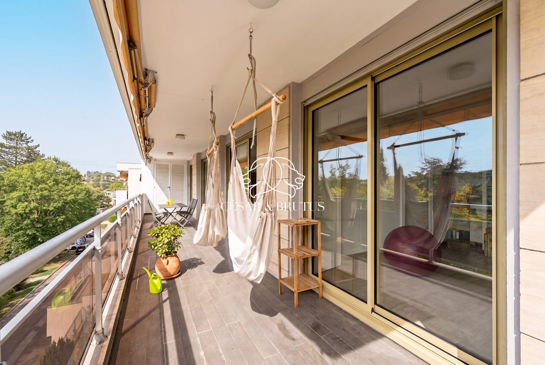 Apartment in Charbonnieres-les-Bains, Auvergne-Rhône-Alpes, France 2 - 18936528