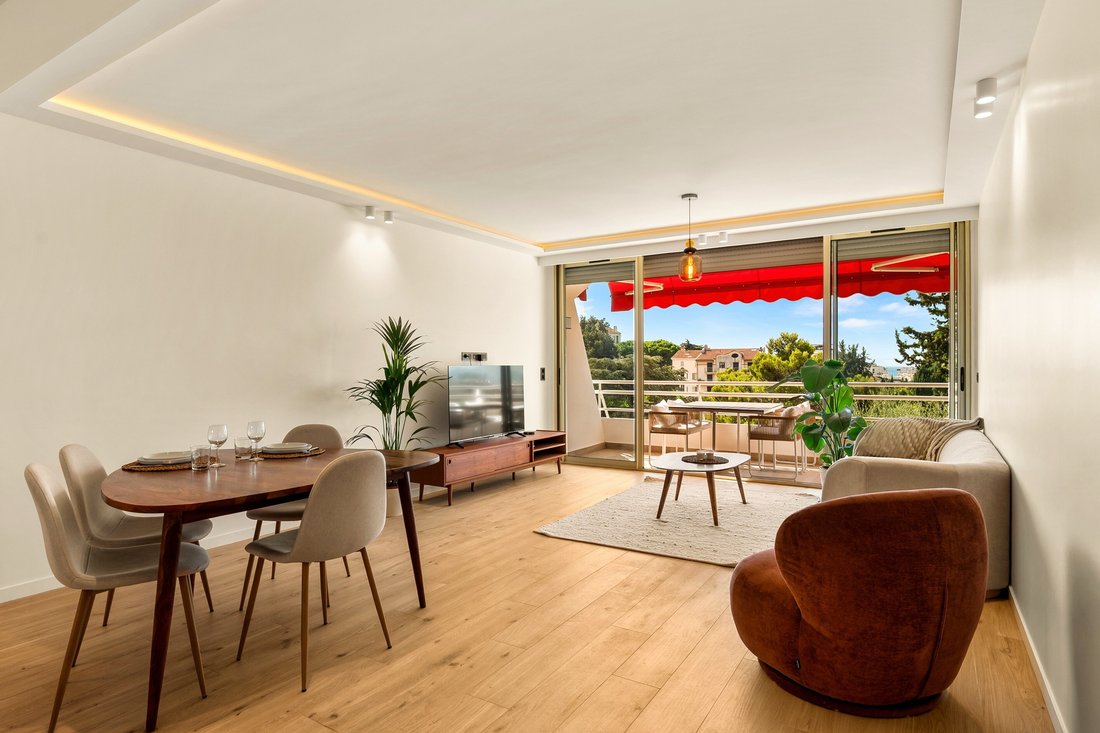 Apartment in Montfleury, Cannes, France 2 - 18936328