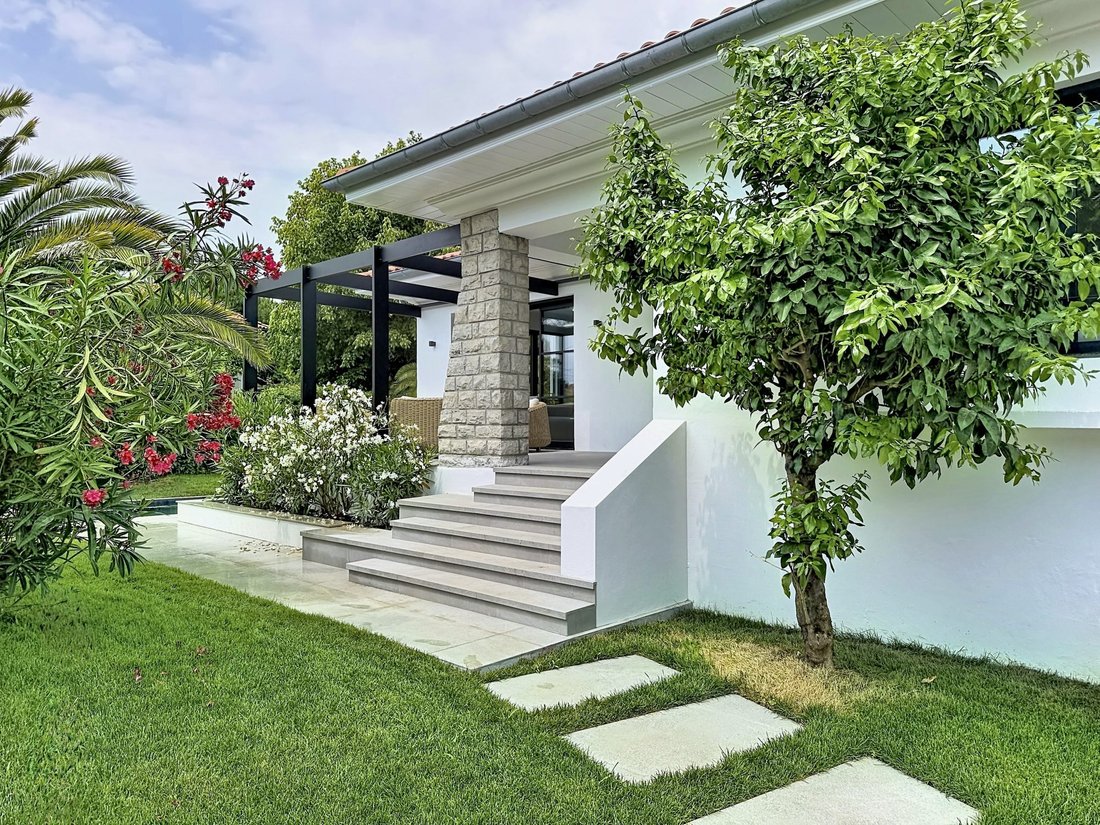 House in Anglet, Nouvelle-Aquitaine, France 3 - 18505075