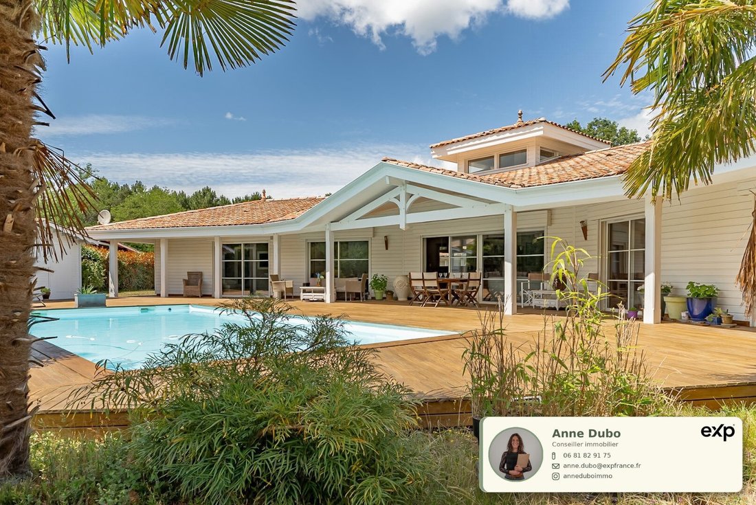 Villa in Salles, Nouvelle-Aquitaine, France 2 - 18247256