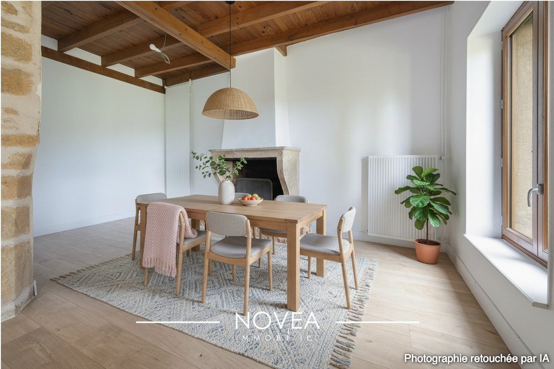 House in Saint-Cyr-au-Mont-d'Or, Auvergne-Rhône-Alpes, France 3 - 18384898