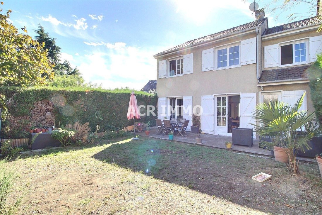 House in Andresy, Ile-de-France, France 1 - 18936386