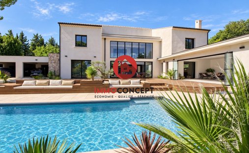 House in Pujaut, Occitania, France 1
