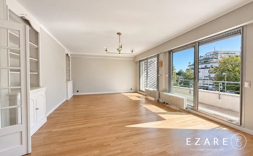 Apartment in Grangier, Dijon, France 1