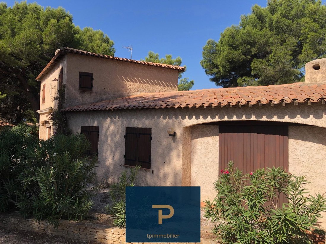 Villa in Saint-Cyr-sur-Mer, Provence-Alpes-Côte d'Azur, France 5 - 18936419