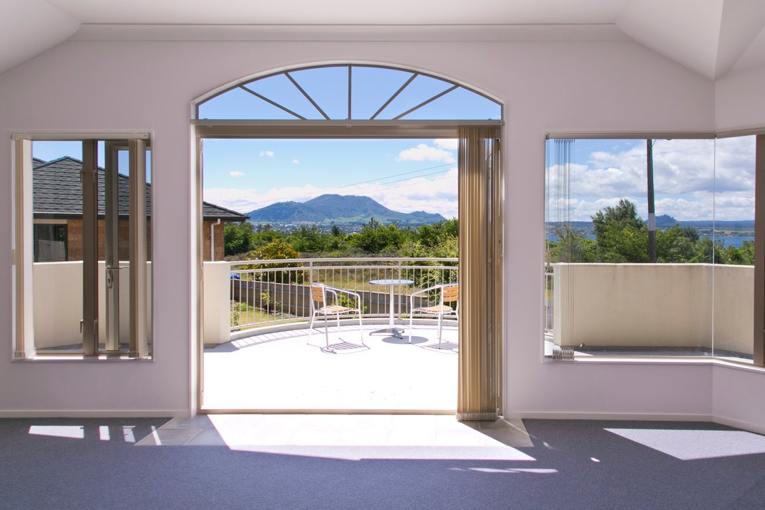 Taupo, Waikato, New Zealand 2 - 18936575