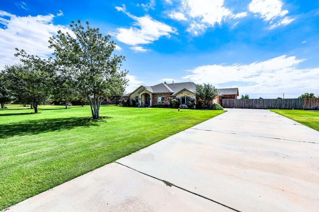 House in Lubbock, Texas, United States 3 - 18936290