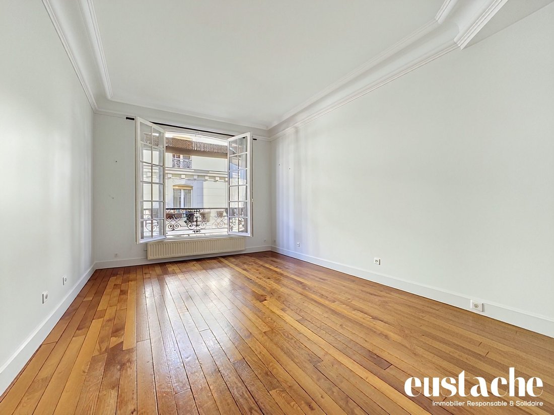 Apartment in Enfants Rouges, Paris 3e Arrondissement, Paris 2 - 18936426