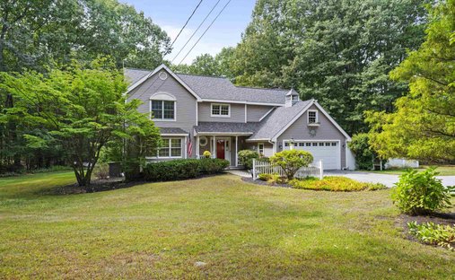 House in East Kingston, New Hampshire, United States 1