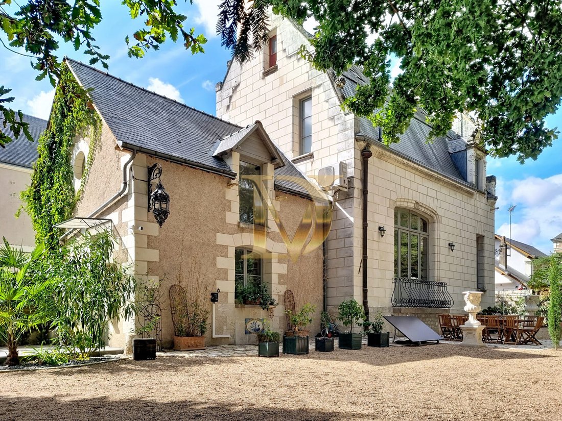 Estate in Bléré, Centre-Val de Loire, France 1 - 18936586