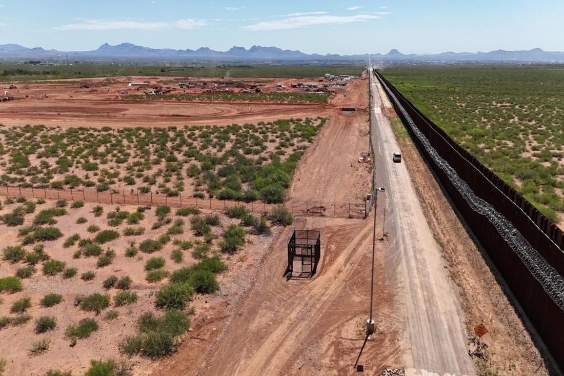 Land in Douglas, Arizona, United States 2 - 18936327
