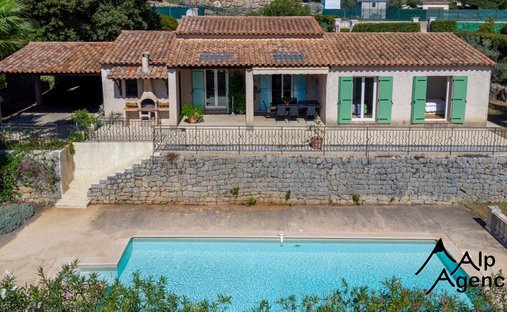 Villa in Auribeau-sur-Siagne, Provence-Alpes-Côte d'Azur, France 1