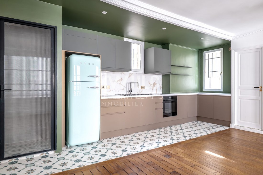 Apartment in Montorgueil-Saint Denis, Paris 2e Arrondissement, Paris 4 - 18936472