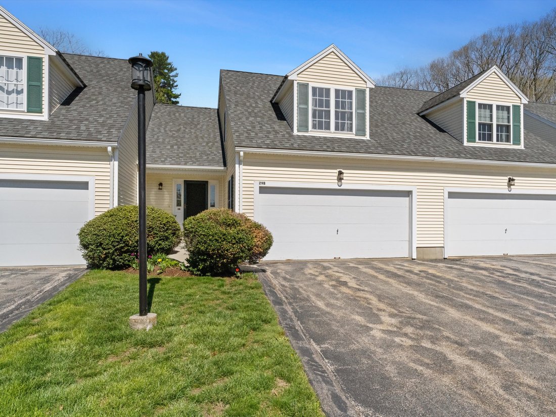 Condo in Sutton, Massachusetts, United States 1 - 18936562