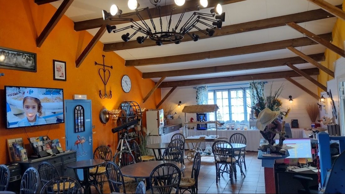 Centre Ville, Aigues-Mortes, France 4 - 18936549