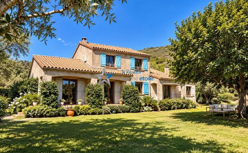 Villa in Sisco, Corsica, France 1