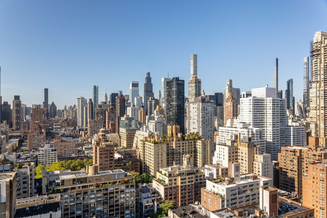 Co Op in New York, New York, United States 3 - 18936344
