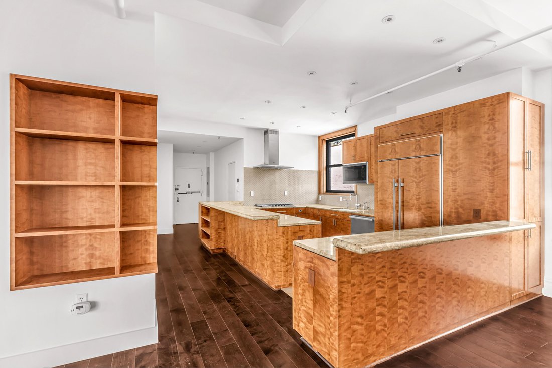 Co Op in New York, New York, United States 5 - 13369488