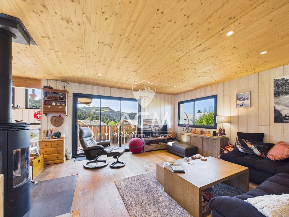 Chalet in Les Gets, Auvergne-Rhône-Alpes, France 3 - 18936441