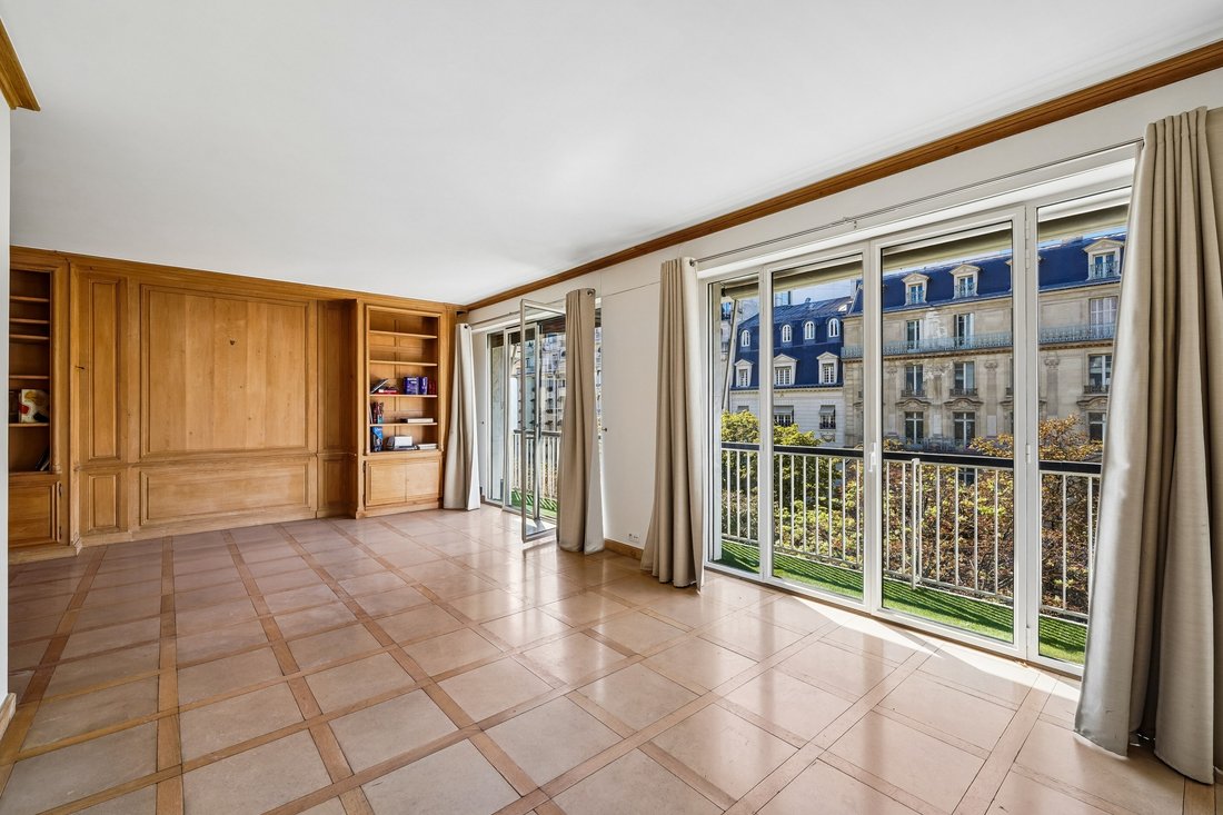 Apartment in Hoche-Friedland, Paris 8e Arrondissement, Paris 1 - 18936325