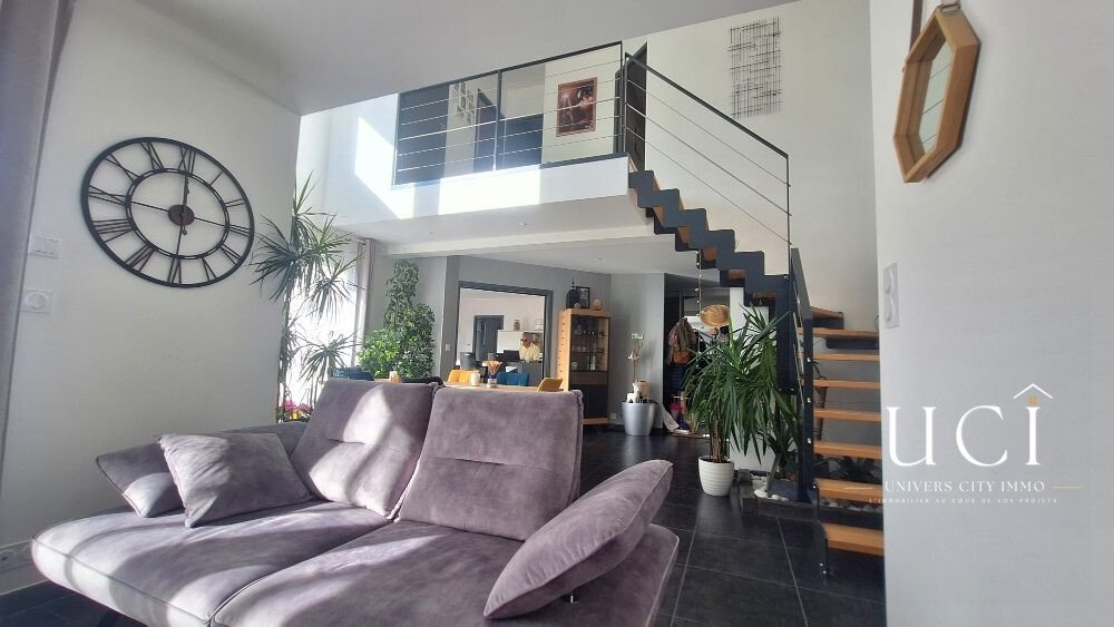 House in Sud, Les Sorinieres, France 3 - 18936445