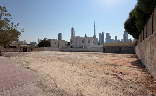 Terrain en Al Wasl, Doubaï, Émirats arabes unis 1