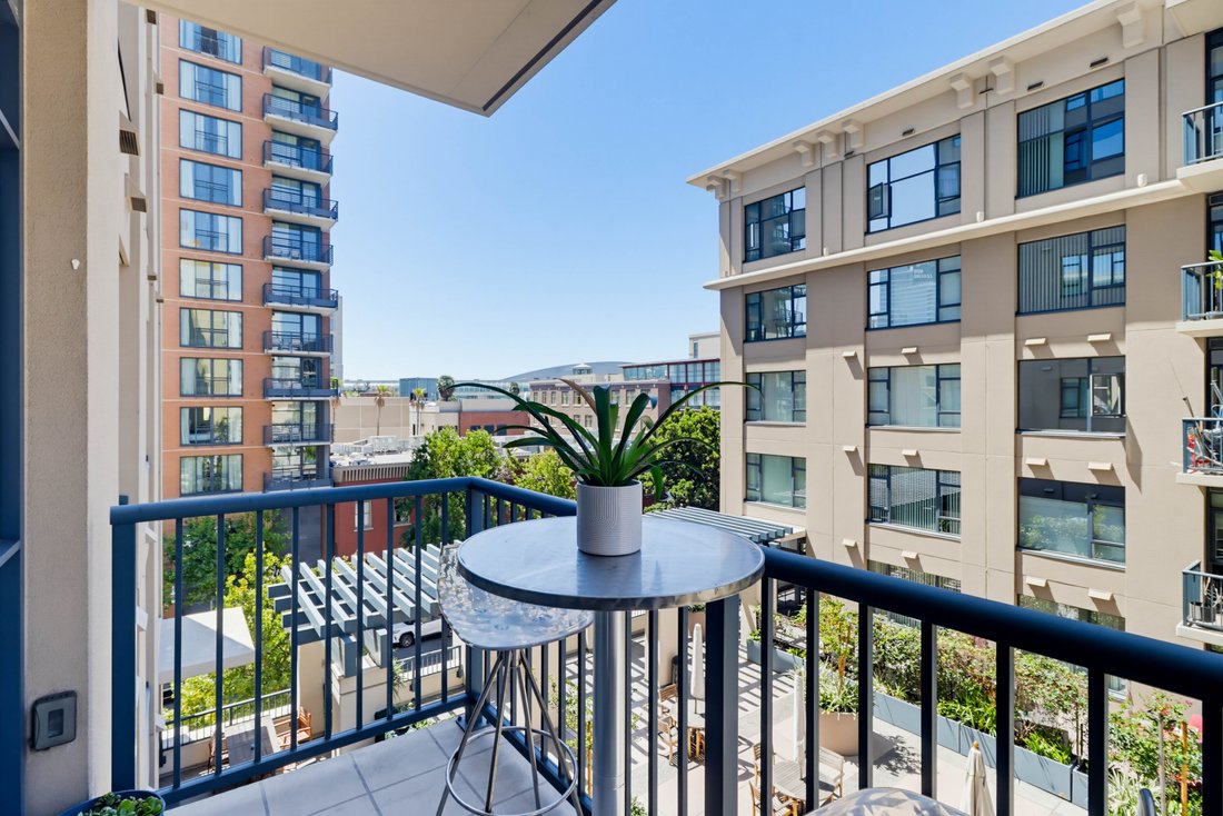Condo in San Diego, California, United States 2 - 18936626