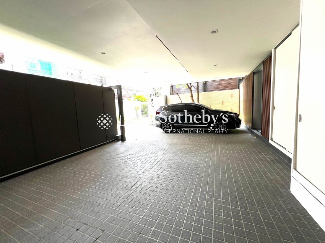 House in Phra Khanong Nuea, Bangkok, Thailand 3 - 18936644