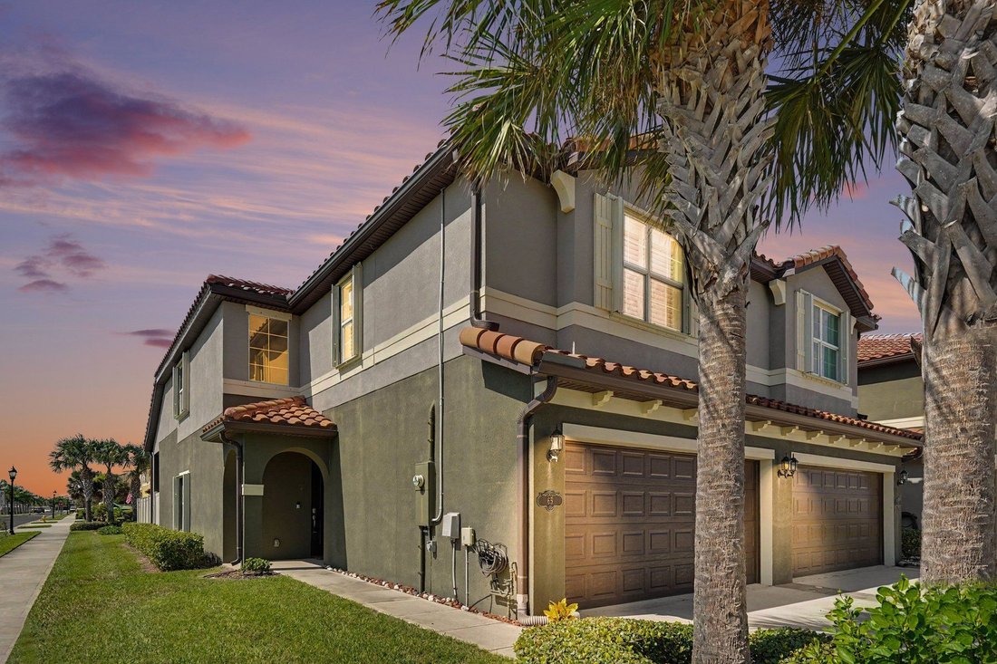 Townhouse in Indian Harbour Beach, Florida, United States 1 - 18936637